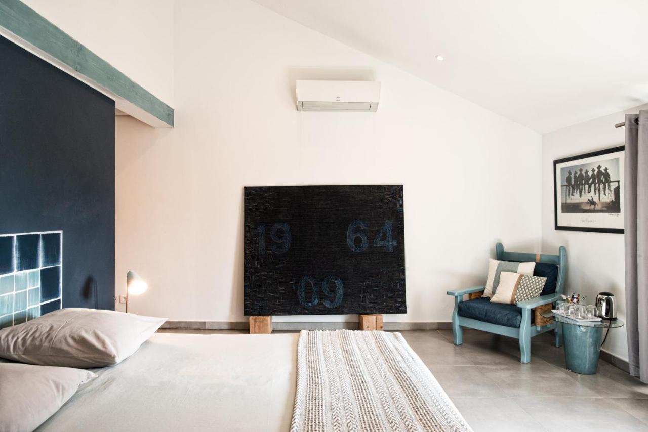 Mas De Bouvet En Camargue Bed & Breakfast Albaron ภายนอก รูปภาพ