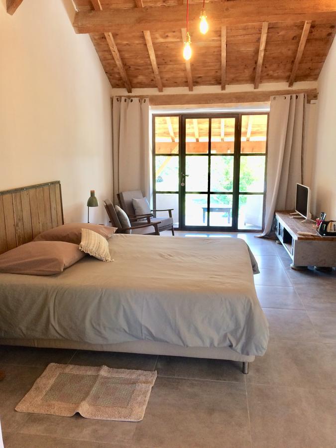 Mas De Bouvet En Camargue Bed & Breakfast Albaron ภายนอก รูปภาพ