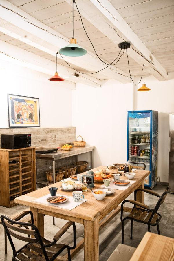 Mas De Bouvet En Camargue Bed & Breakfast Albaron ภายนอก รูปภาพ