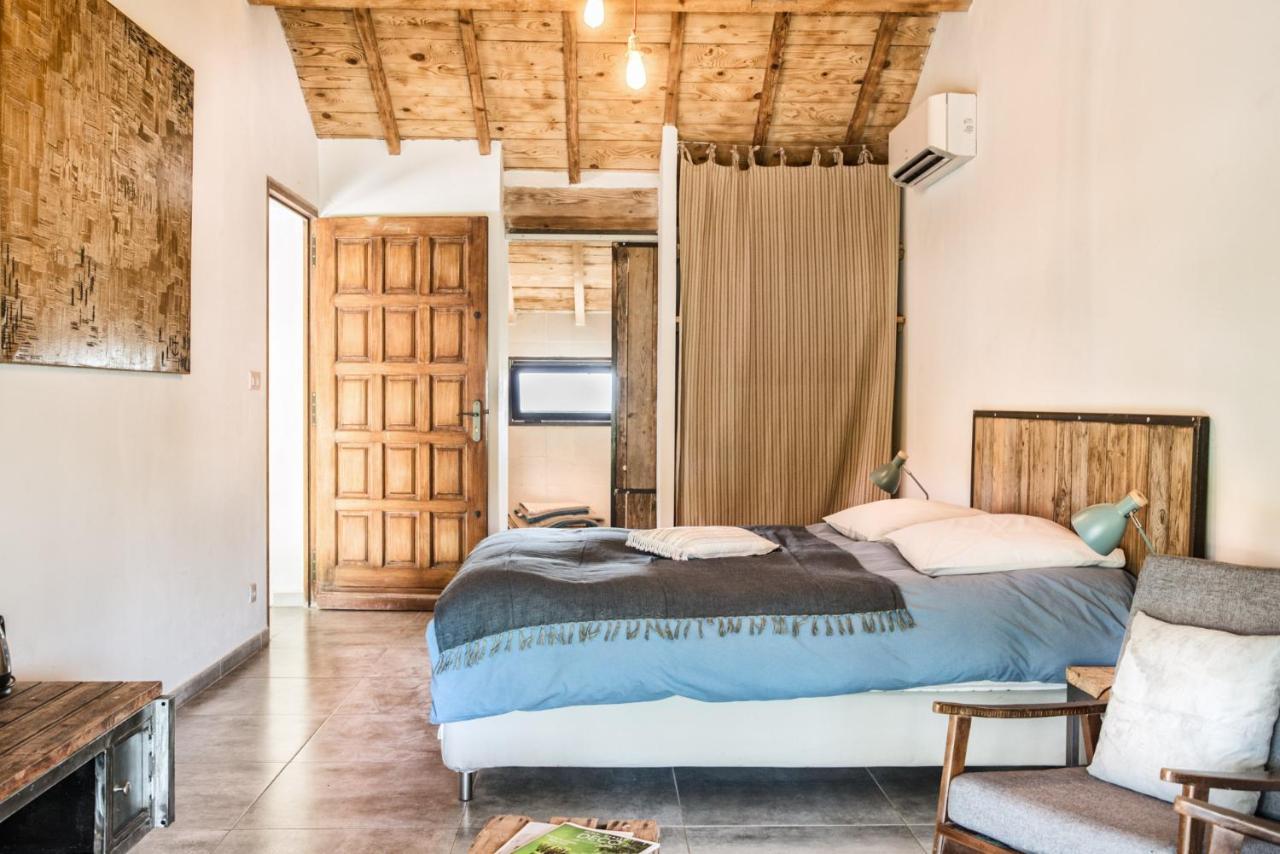 Mas De Bouvet En Camargue Bed & Breakfast Albaron ภายนอก รูปภาพ