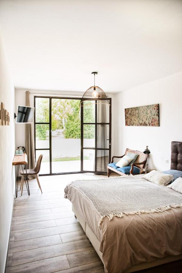 Mas De Bouvet En Camargue Bed & Breakfast Albaron ภายนอก รูปภาพ